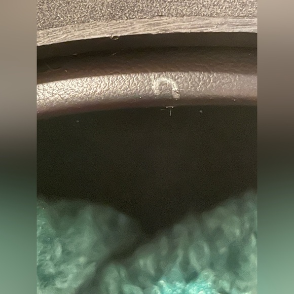 Azalea Wang, Hannah fur platform sandal, green US size 10, platform heel 2 inch - Picture 6 of 11